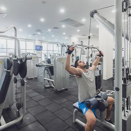 Lägenhet Oak Sky & Fitness Skopje